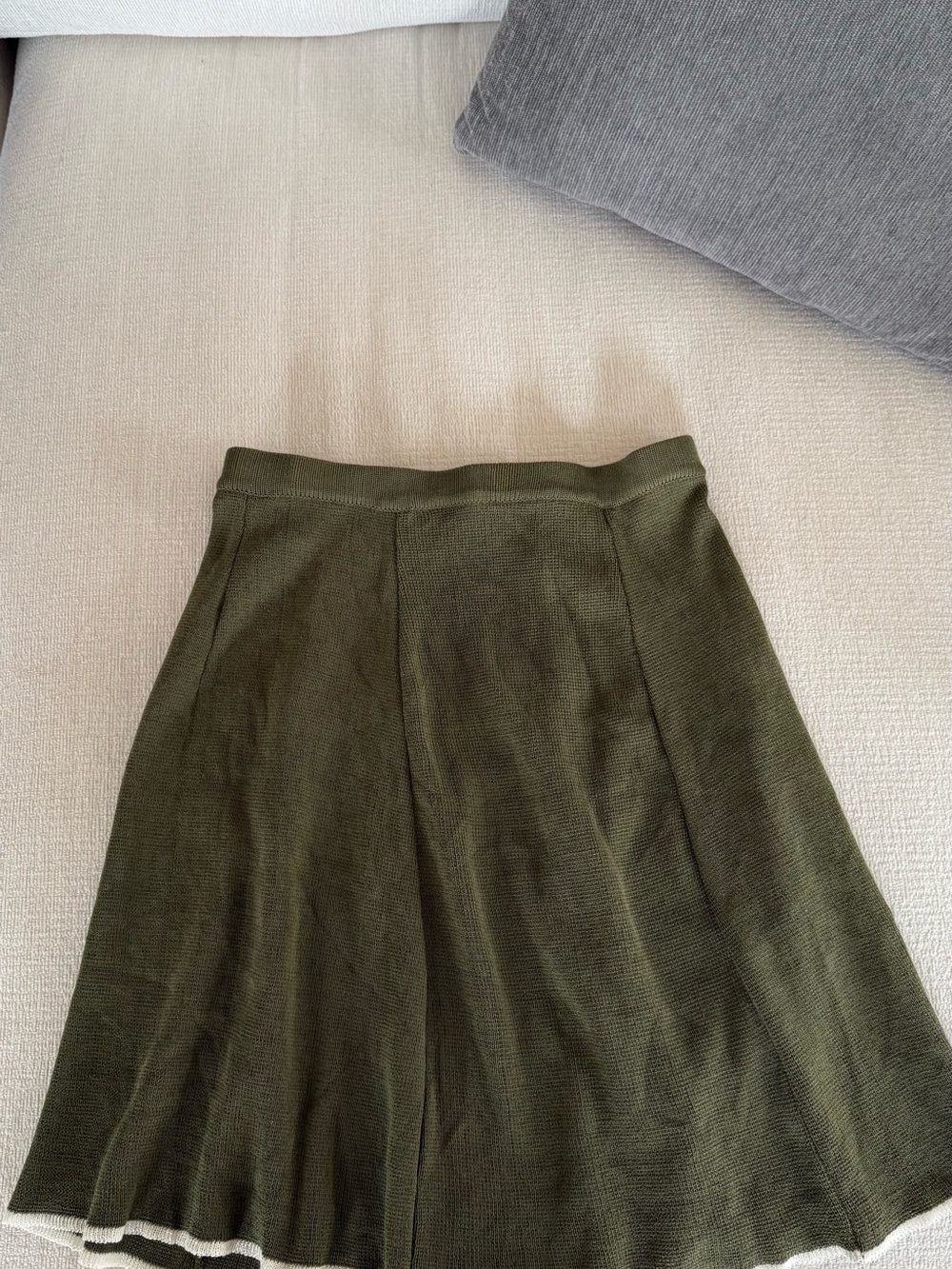 Women's Olive Green Knit Skater Skirt - Brand Unspecified